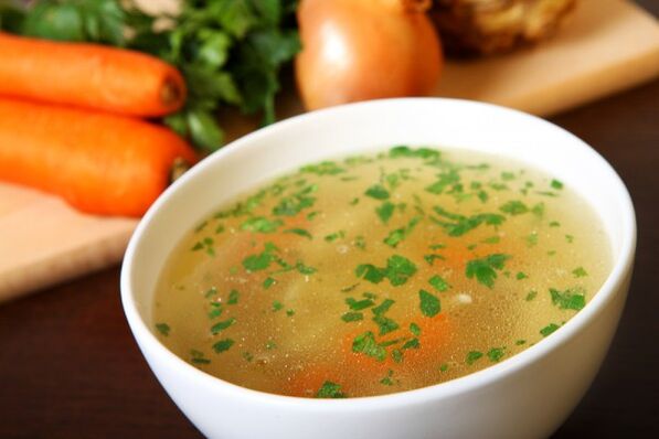 Supa me lëng mishi është një pjatë e shijshme në menunë e dietës së pijeve