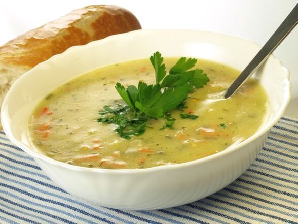 Supë me pure perimesh me rrepë në menunë e dietës së pijeve për humbje peshe