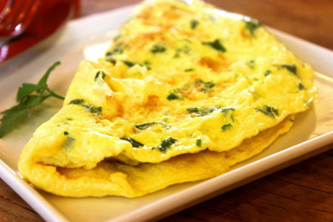 Omeleta është një pjatë dietike me vezë e lejuar për pacientët me pankreatit